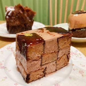 シュマン・ダンフィニ