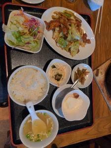 北京料理 方庄 クロスガーデン多摩