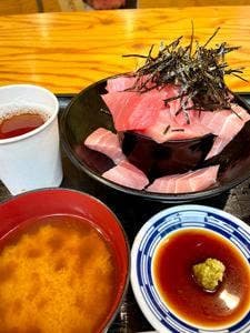 魚屋 眞吉 福島屋秋葉原店