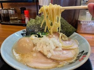 横浜家系ラーメン 宮前商店
