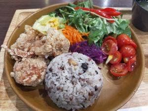 鳥〇食堂×タニタカフェ イオンモールむさし村山店