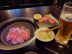 焼肉なな亭