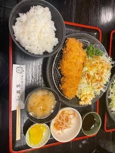 とんかつ富留川