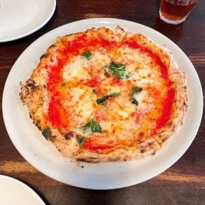 Pizzeria GINA