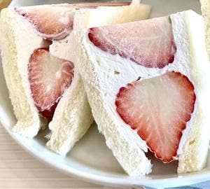 サンドイッチとカフェPANDA