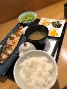 和食屋 だれかれ