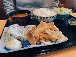 鳥利久 品川グランドセントラルタワー店