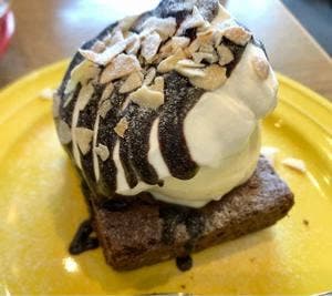 Mother Moon Café ピオレ明石店