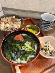 白玉屋