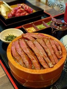 飛騨牛・黒豚宴 黒家 本店