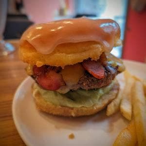 BURGER&MILKSHAKE CRANE