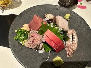 鮨 甚平
