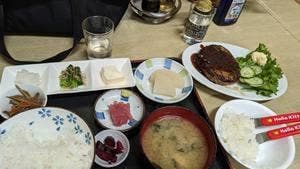 信栄食堂