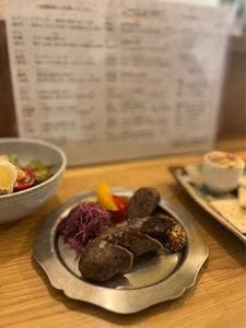 酒の間 くろもしろも