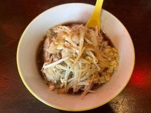 ラーメンイエロー 新宿御苑前店