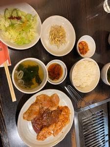黒毛和牛 焼肉 うし雅