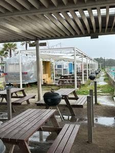 califoria B.B.Q Beach