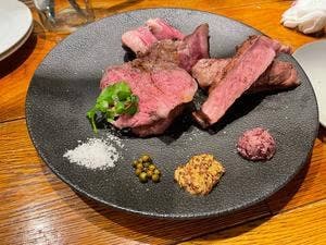 肉ビストロ 灯