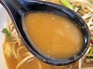 メンとニク 林製麺所 浦添店