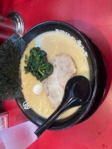 横濱家系ラーメン 大和家 日野店