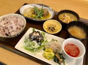 野菜食堂 ななかまど