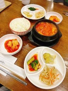 韓国家庭料理 イモチャン