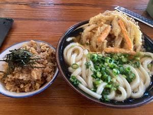 釜揚げうどん 麦の花