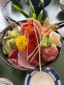 まぐろ茶屋