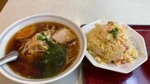 中国菜館 岡田屋