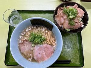 麺の道ナナちゃん