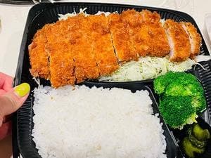 コロッケと... 神戸 水野家 ミント神戸店