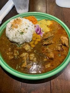 淡路の間借りスパイスカレー屋 ランペ
