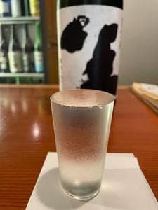 日本酒バー 雲レ日