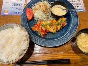 旬の鮮魚と炉端焼き えくぼ家