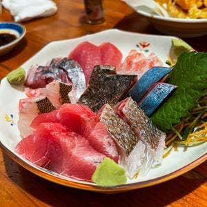 つきよし