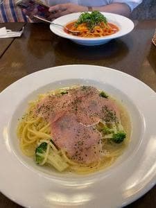 ル サロン ド ニナス みなとみらい東急スクエア店
