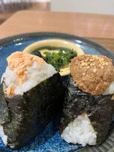 ごちそう焼きむすび おにまる