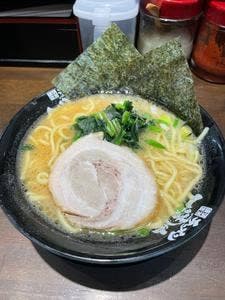 横浜家系ラーメン 一蓮家 アメ村店