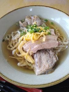 沖縄そば まるかみ