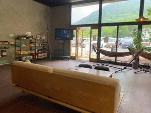 HUTTE HAYASHI CAFE