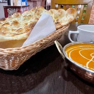 印度屋キッチン ダバ 下香貫店