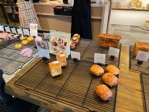クロワッサン専門店 J.CROISSANT