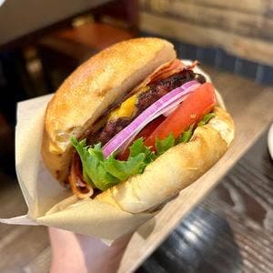 ウルフギャング・パック PIZZA BAR アレア品川店