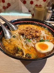 博多坦々麺 新田屋 梟