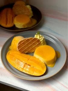 TRUE MANGO