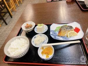 助六