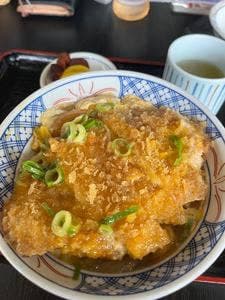 エデン