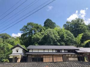 喫茶室 転々/書庫 山閒秋夜