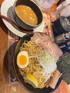 神戸らーめん屯豚