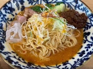 魚骨らーめん 鈴木さん